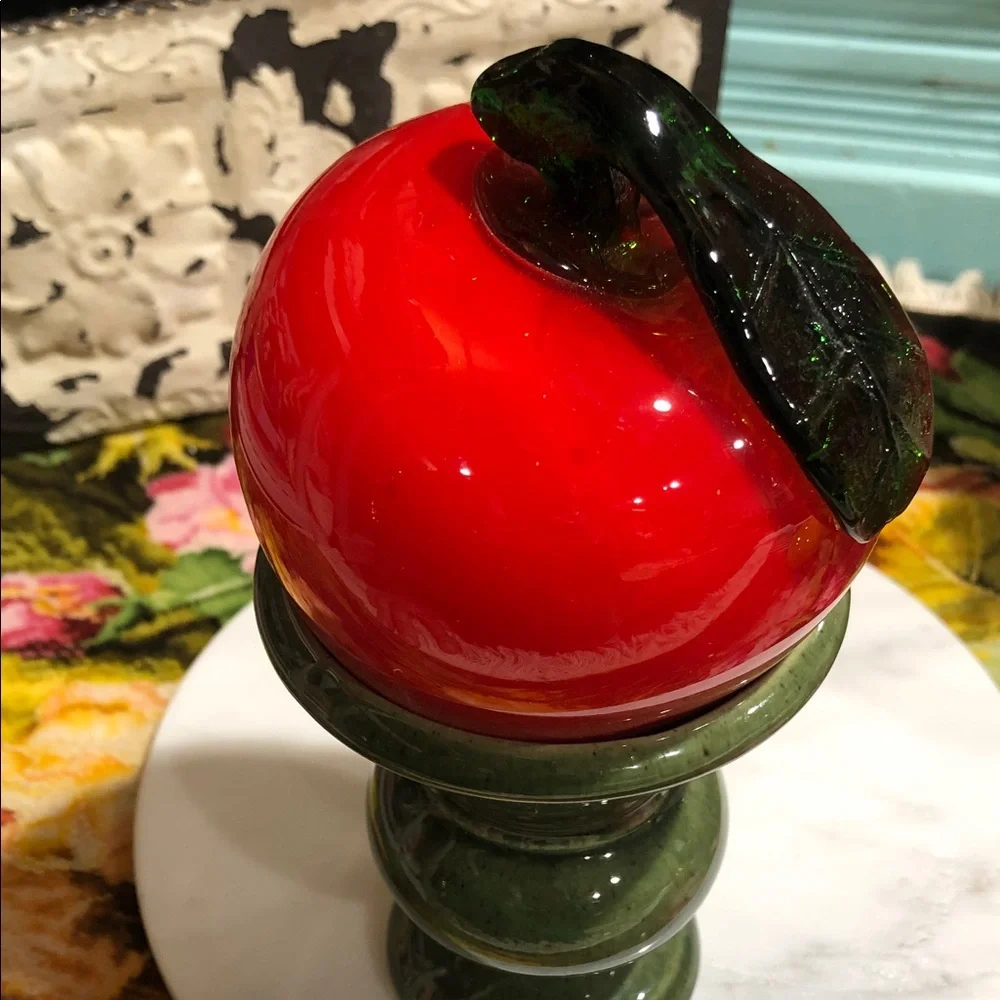 ❤️Vintage Red Glass Apple Decor
